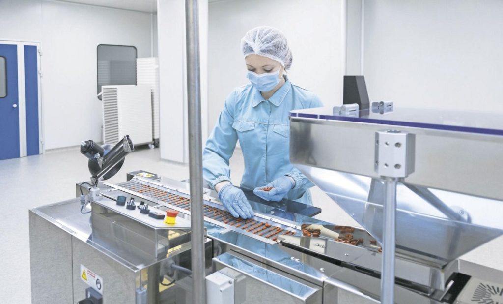 Gobierno da impulso al mercado laboral de la industria farmacéutica