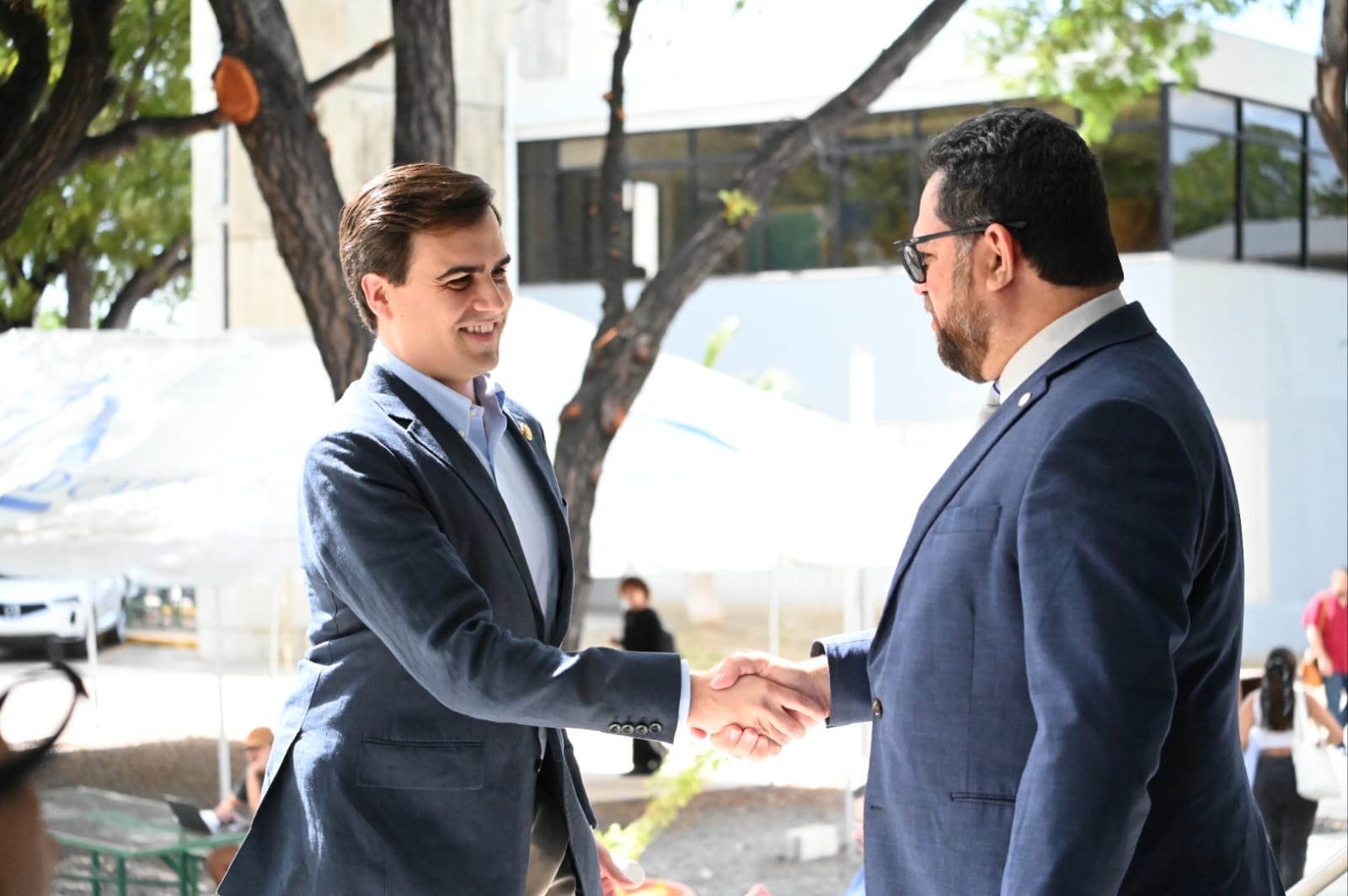 Comisionado Residente llega a La Católica