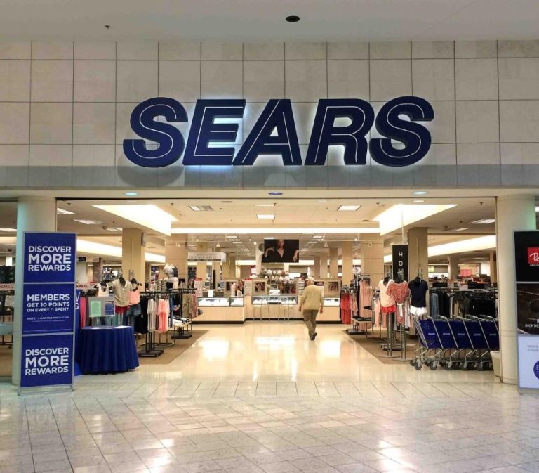 Anuncian cierre de más tiendas Sears y Kmart en Puerto Rico • WIPR