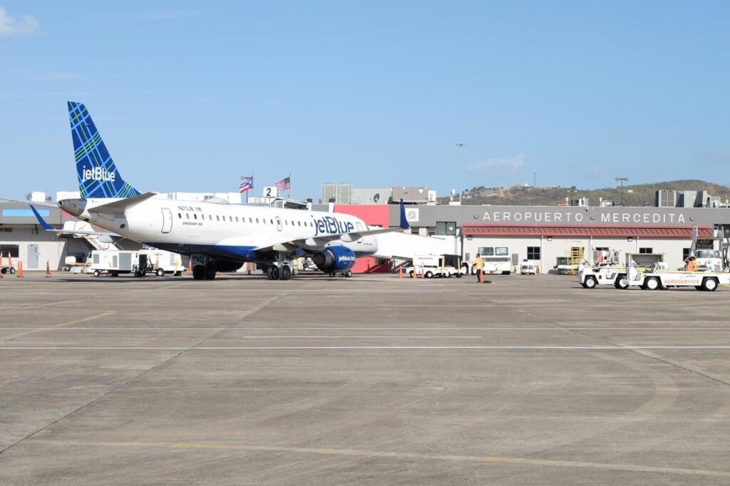 Aeropuerto Mercedita en Ponce reabre su pista tras concluir reparaciones • WIPR