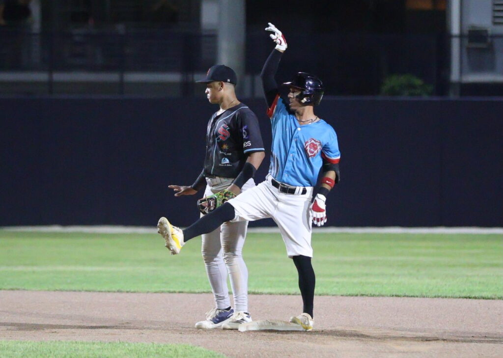 Jan Arroyo, de los Leones (foto por Zoom Puerto Rico)